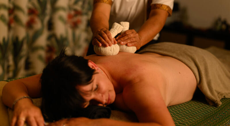 Kräuterstempel Massage Thai-Massage Sabay Brandenburg an der Havel